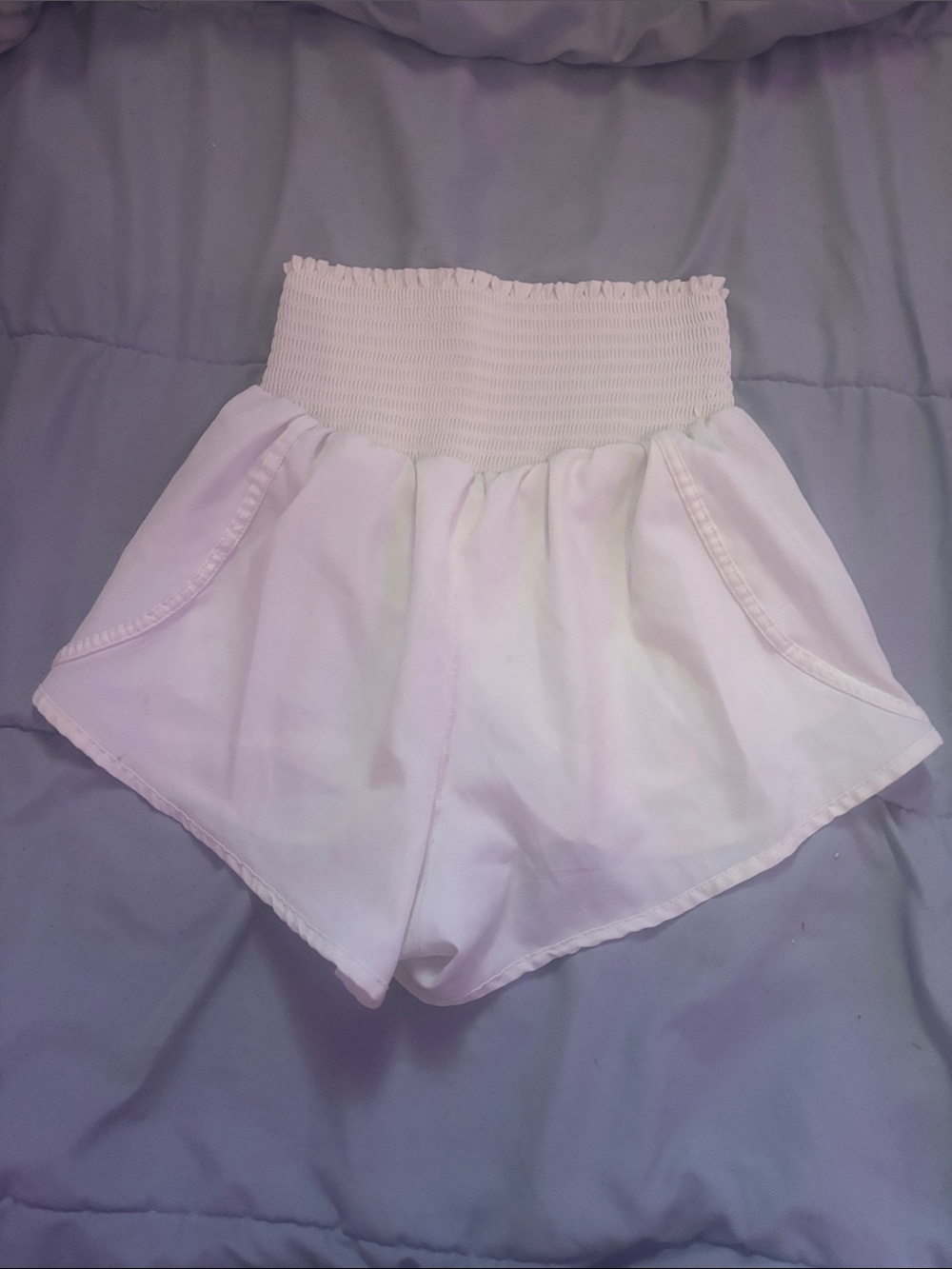 Bluenotes White High-Waist Smocked Shorts - Picture 1 of 3